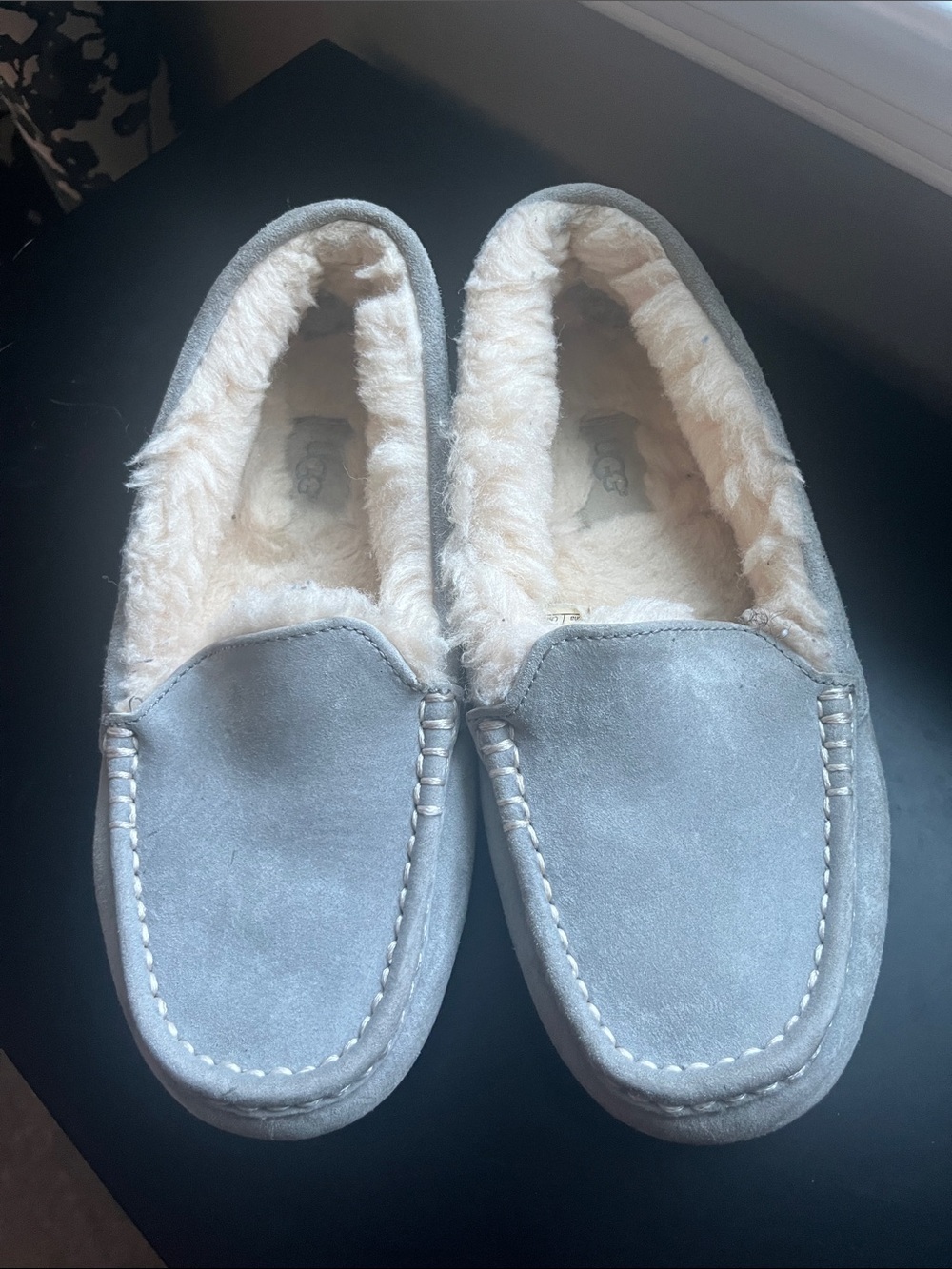 Women’s UGG Ansley Moc Toe Slippers